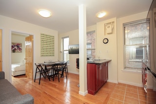 ハミルトン ハイツ ラブリー アパートメンツ