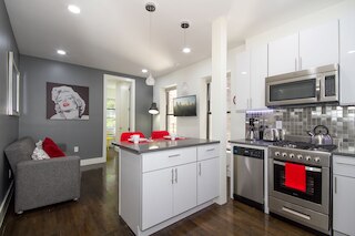 ハミルトン ハイツ スタイリッシュ アパートメンツ