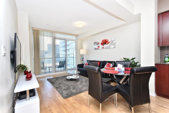 アップルウッド スイーツ - ラグジュアリー コンド