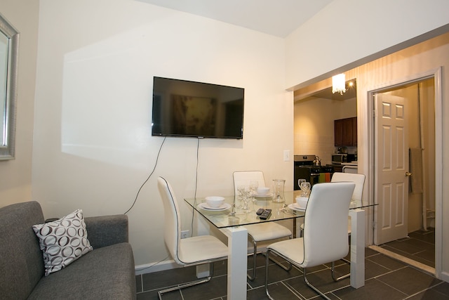 ワシントン ハイツ アパートメンツ