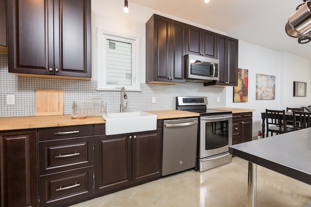 アップルウッド スイーツ - ケンジントン マーケット