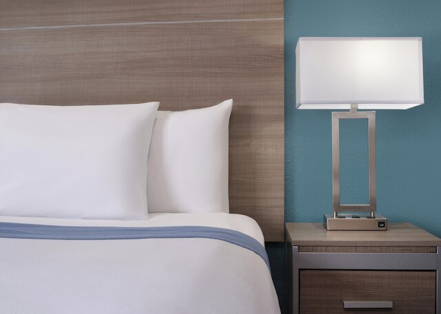 メルローズ @ シーブロック, BW シグネチャー コレクション