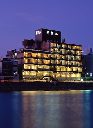 鵜匠の家 すぎ山