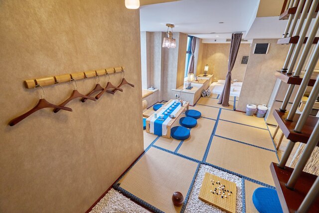 サマー フラワー アパートメント