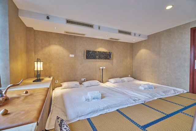 サマー フラワー アパートメント