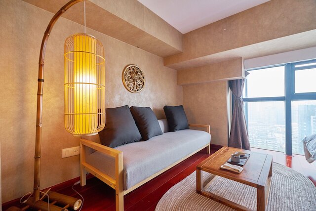 サマー フラワー アパートメント