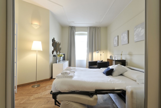 アット ホーム ハート オブ ミラン - デザイン ドゥオモ アパートメント