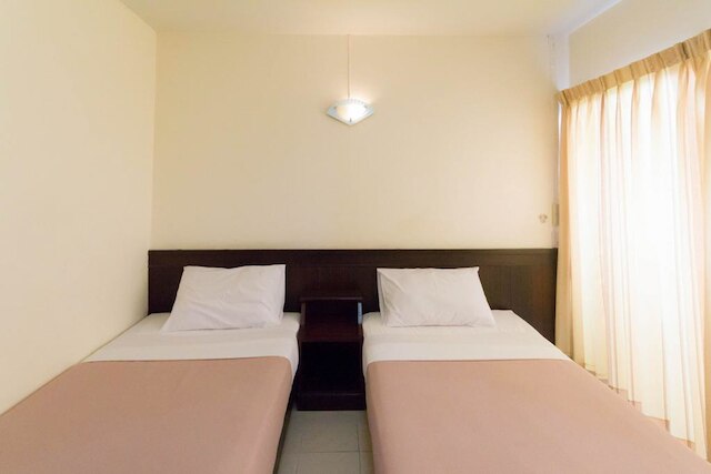 モンタレー ホテル