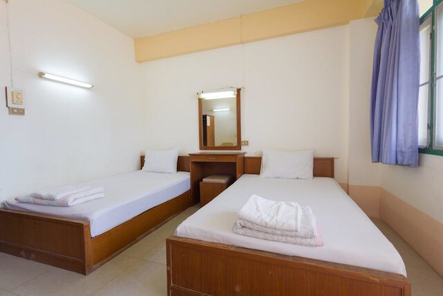 モンタレー ホテル