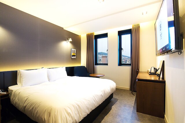 ブラウン ドット プサン ステーション スカイ ガーデン