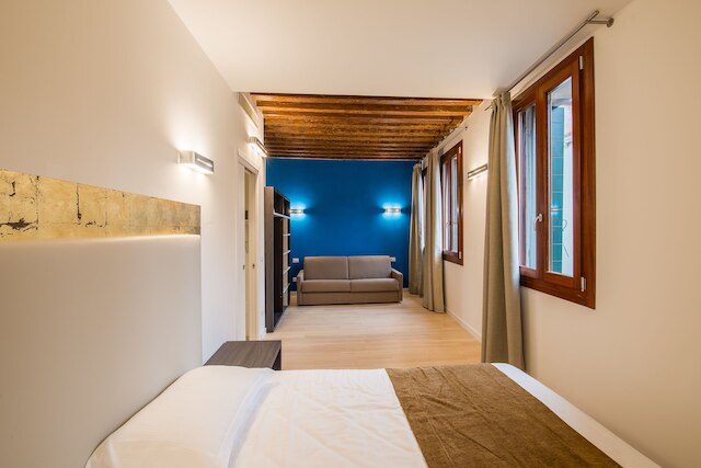 チャーミング パレス コルテ デル テアトロ