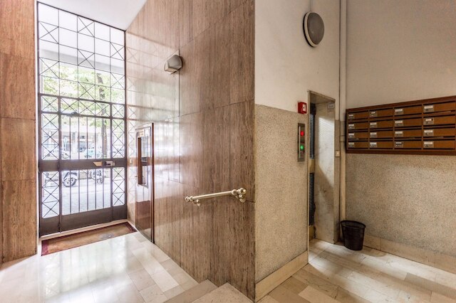 ピアッツァ アッツァリータ