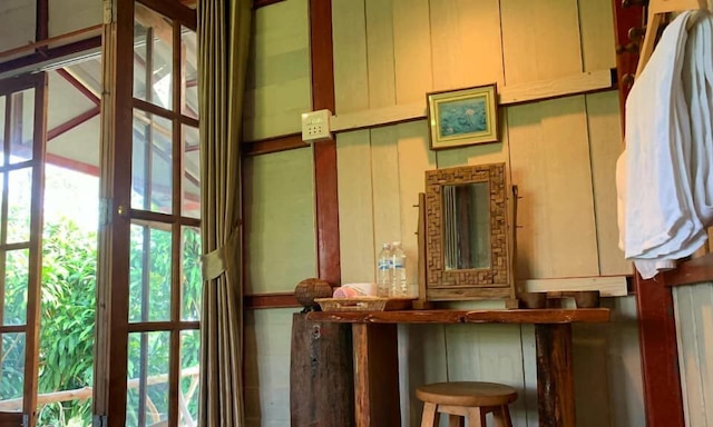 アウム フム ホームステイ