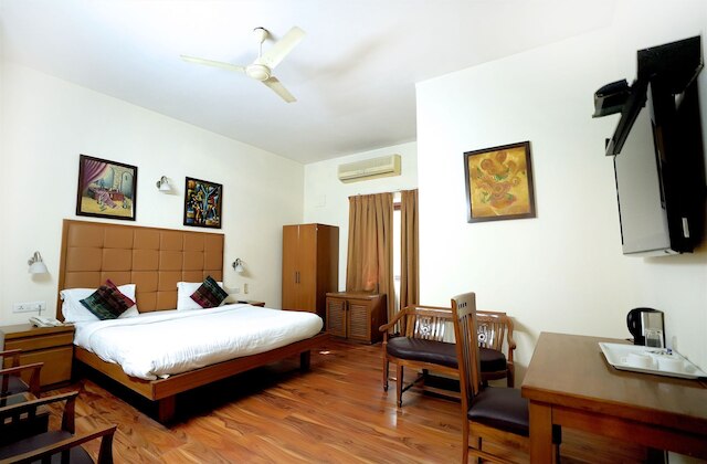 ホテル・オスカー