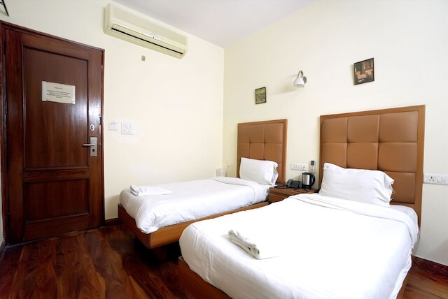 ホテル・オスカー