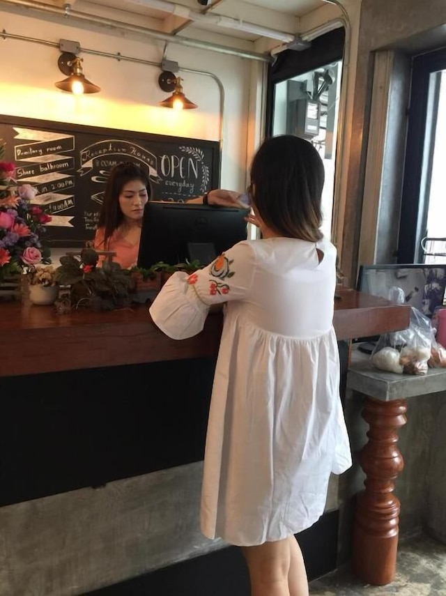 サリー ホステル