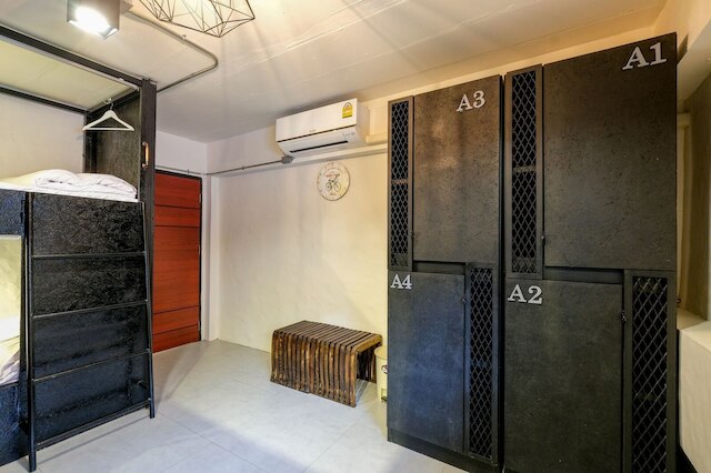 サリー ホステル