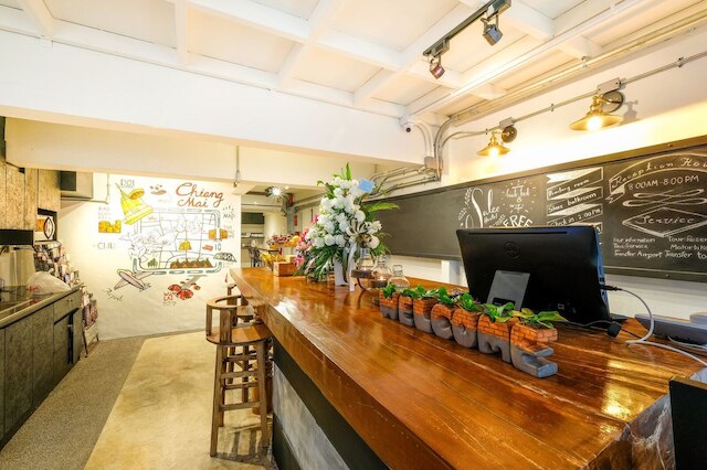 サリー ホステル