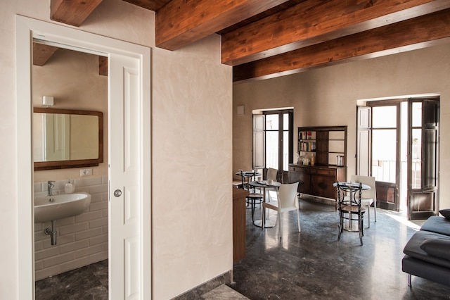 ル ポメリア ベッド アンド ブレックファスト