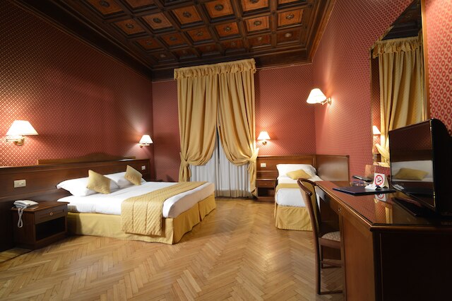 ホテル モンテカルロ