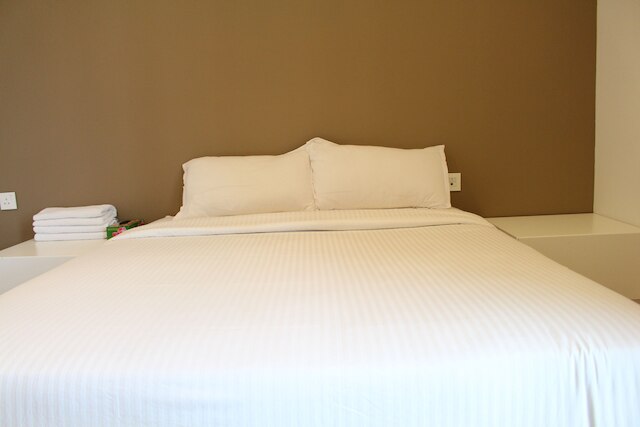 ロイヤルアパートメント アット プラチナ KL