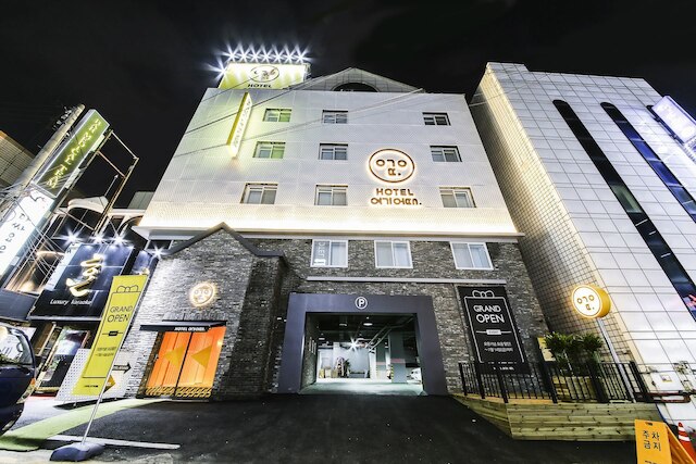 ホテル ヨジウテ スウォン インゲ