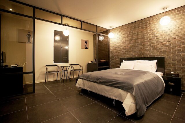 メイ アベニュー