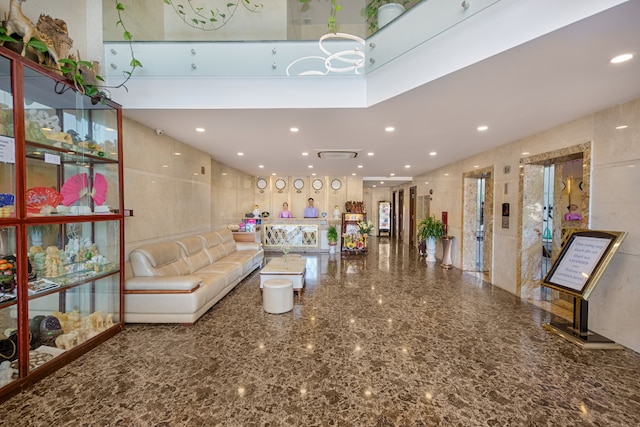 ラベンダー リバーサイド ホテル