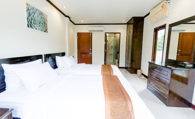 カナン & ザ クリフ プライベート プール ヴィラ