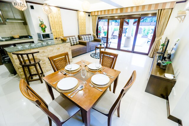 カナン & ザ クリフ プライベート プール ヴィラ