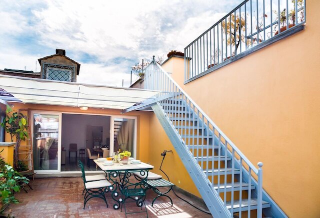 レント イン ローマ - ヴィットリア テラス