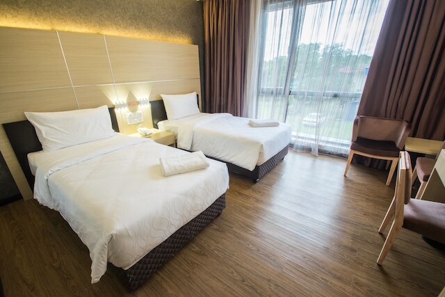 ホテル ラブアン ポイント