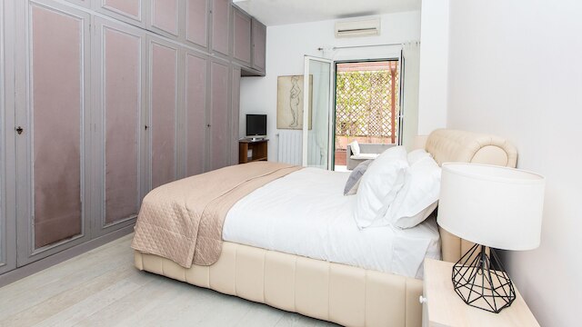 レンタル イン ローマ アウグストゥス テラス デラックス