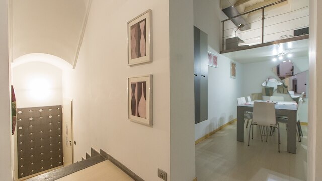 レンタル イン ローマ ベルニーニ スクエア