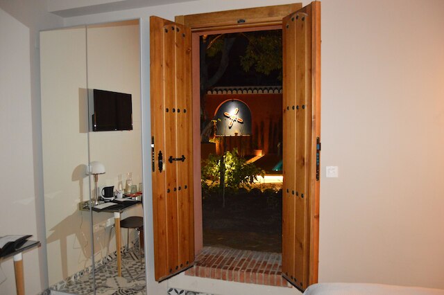 アロハミエント コン エンカント ラ ルナ エン エル アルバ