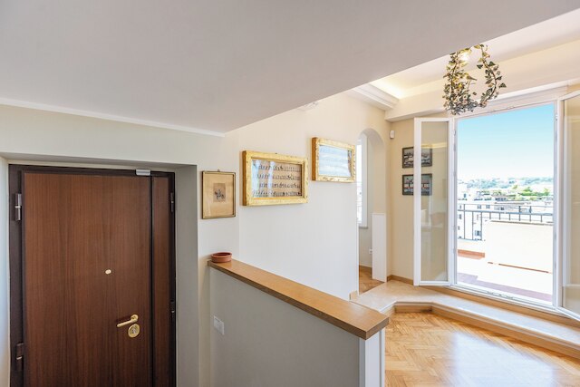 レンタル イン ローマ シーザー ペントハウス