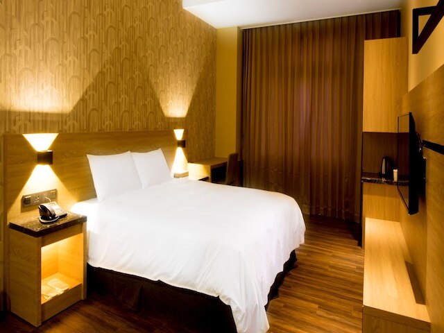 ユー チュン ホテル (宇春商旅)