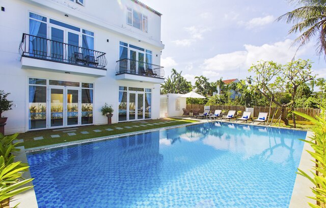 ホイ アン サニー プール ヴィラ