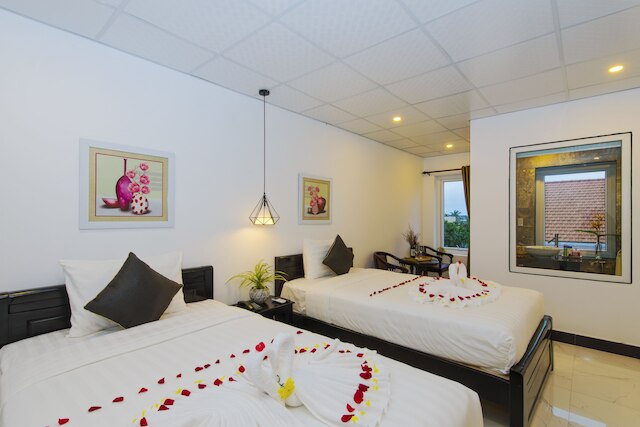 ホイ アン サニー プール ヴィラ