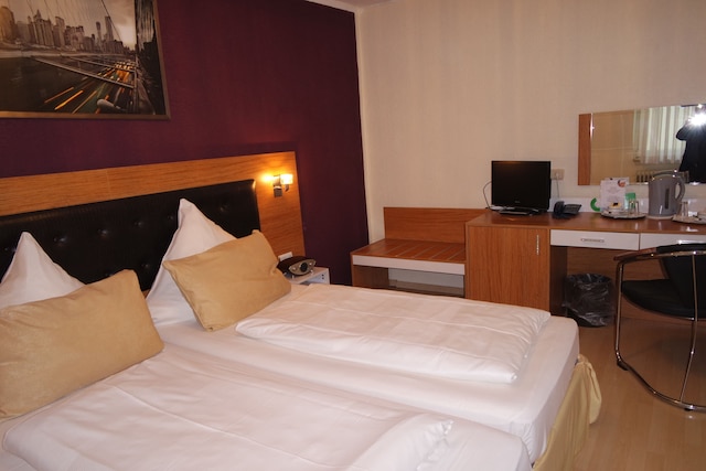 ホテル ドレイ クローネン