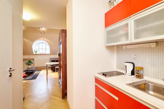 プラハ レンタ アパートメンツ