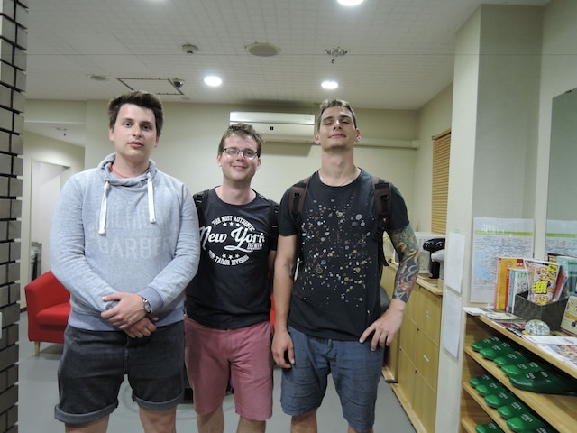 ホテル ラッキー