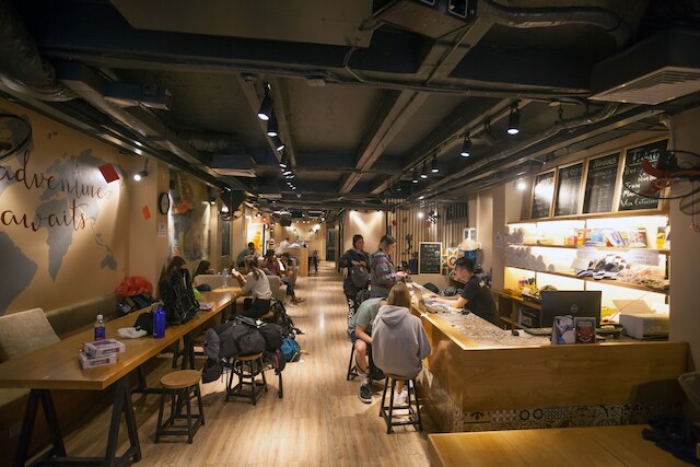 レッドドアーズ ホステル、シグニチャー イン