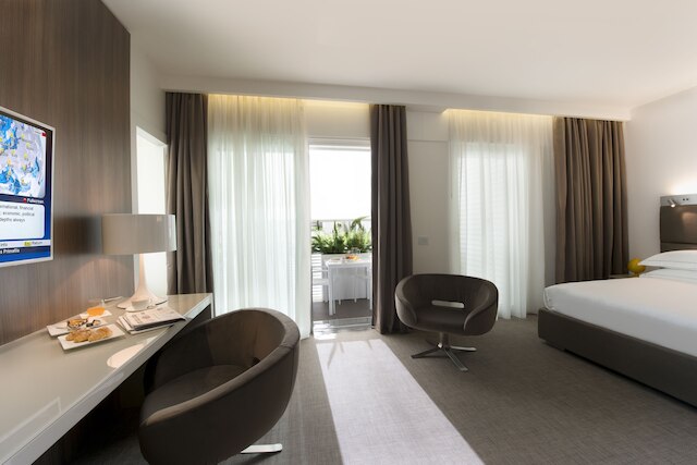 ディルマン ラグジュアリー ステイ