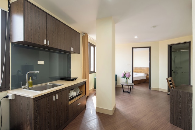 グランダ ハノイ ホテル & アパートメント