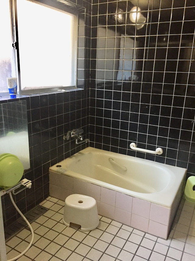 ゲストハウス Face to Face