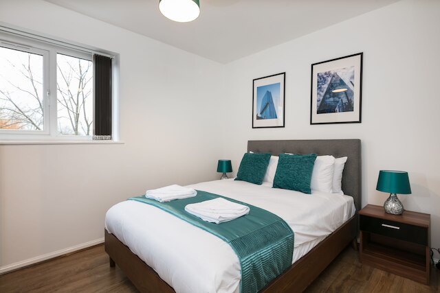 ブルーストーン アパートメンツ リバーサイド