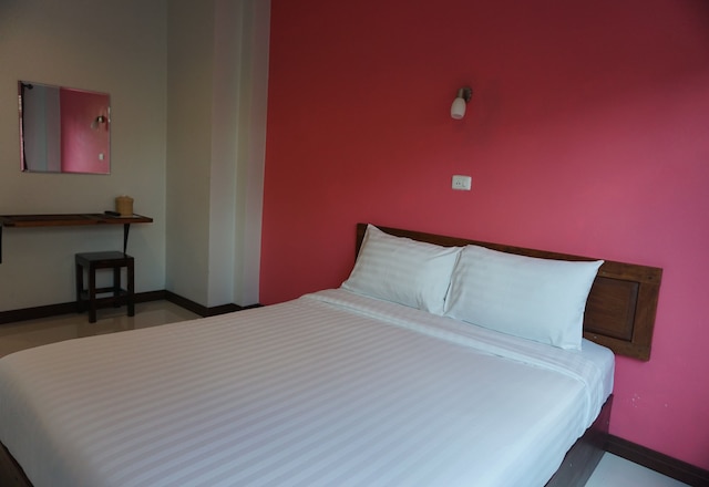 グラフィック ハウス アット チャン ライ