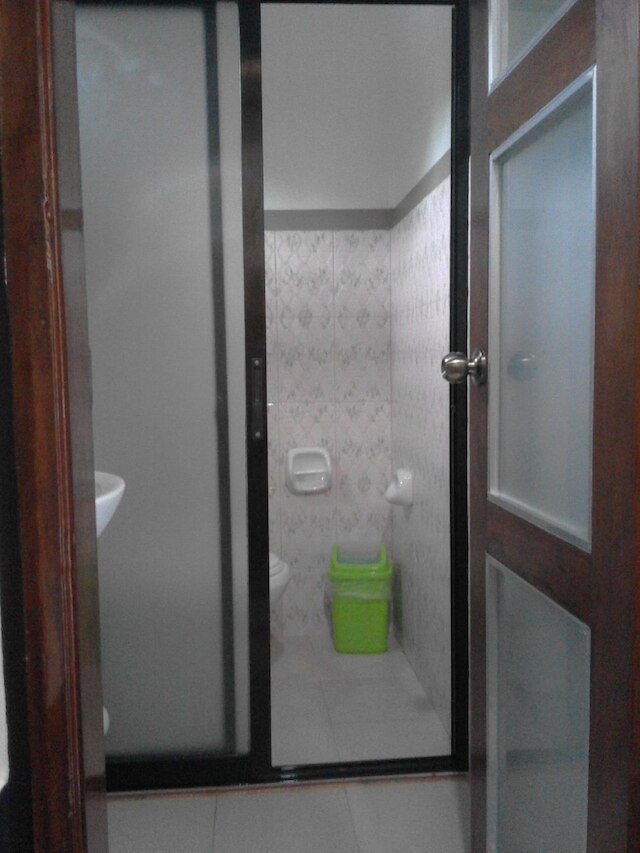 バリ ジョエ トラベル ロッジ