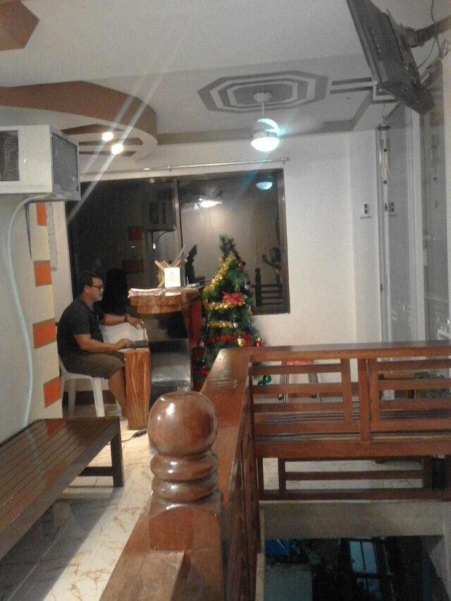 バリ ジョエ トラベル ロッジ